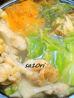 シンプル!旨味たっぷり鶏手羽元で水炊き!-レシピのメイン写真