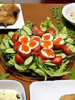 ゆで卵のサーモン巻きパーティーサラダ-レシピのメイン写真