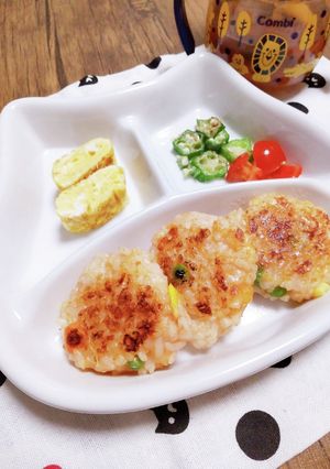 離乳食手づかみ☆ピザ風ごはんおやき-レシピのメイン写真