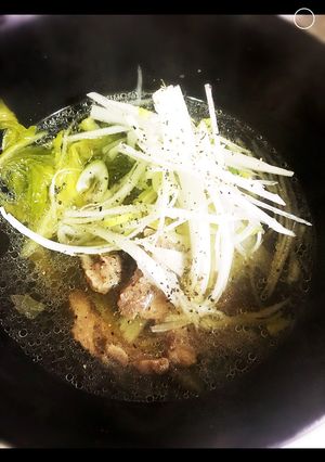 牛スジとセロリのスープ★圧力鍋-レシピのメイン写真