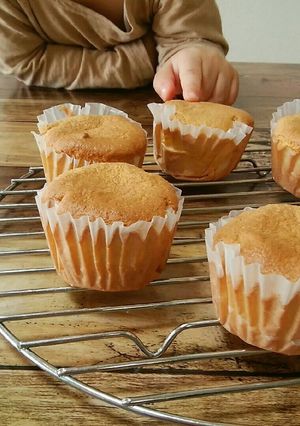 シンプルな材料で♪米粉のカップケーキ-レシピのメイン写真