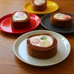 รูปของ フルーツチョコロールケーキ