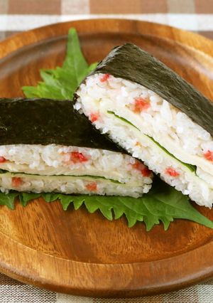 鶏肉の梅しそチーズおにぎらず-レシピのメイン写真