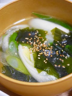 失敗なし!超簡単わかめスープ-レシピのメイン写真