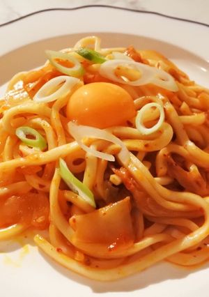 フライパンで簡単！バターキムチおうどん♡-レシピのメイン写真