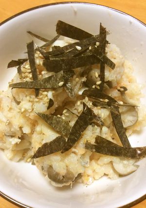 鮭としめじの炊き込みご飯 ごま風味-レシピのメイン写真