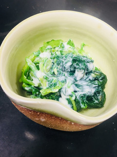 簡単♪春菊のごま塩酒粕ヨーグルト和え-レシピのメイン写真