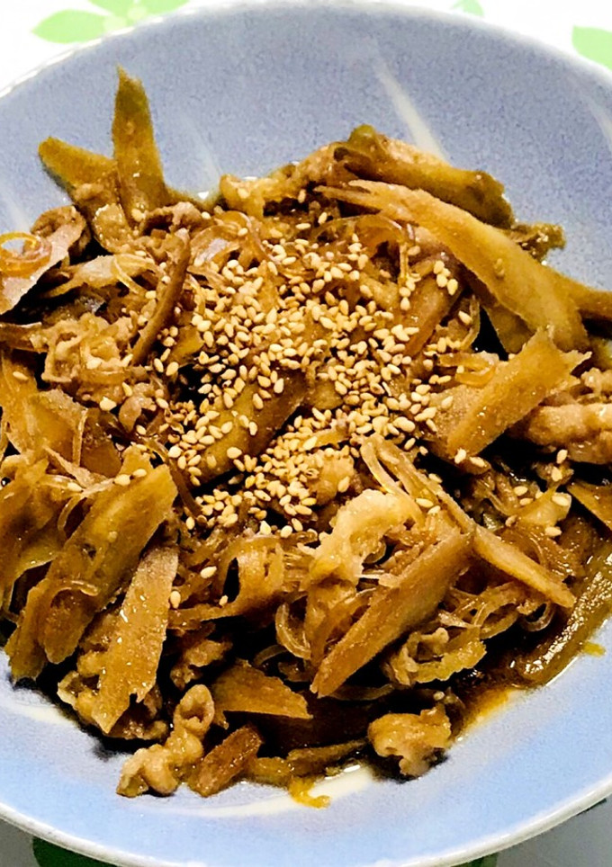 豚小間切れ肉と笹切りごぼうの炒め煮-レシピのメイン写真