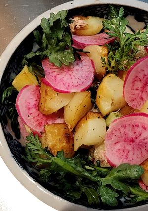 食物繊維＋ 春菊とじゃがいものツナサラダ-レシピのメイン写真