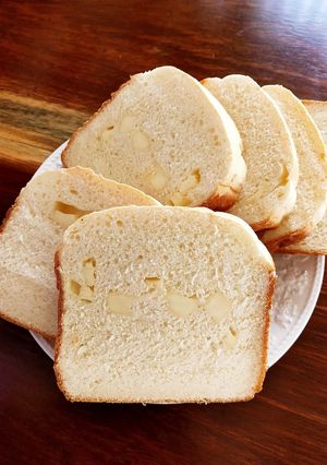 HBで簡単！改訂版『幸せチーズ食パン♡』-レシピのメイン写真