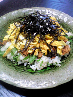 はごろも煮で5分ちらしずし-レシピのメイン写真