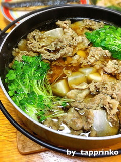 【あと出しご飯】牛こまとかいわれの里芋鍋-レシピのメイン写真