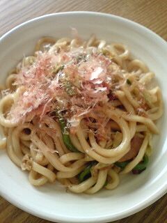 ランチはコレ!焼きうどん-レシピのメイン写真