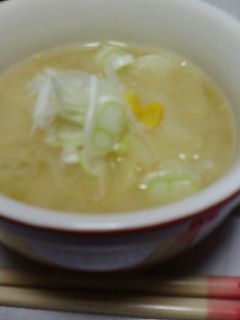お味噌汁ちょこっとアレンジ♪コーン入り♪-レシピのメイン写真