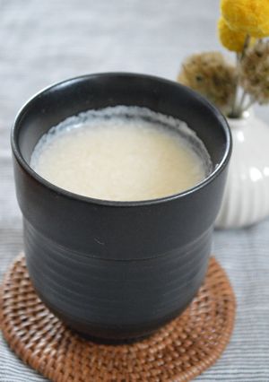ほっこり温まる☆酒粕で甘酒-レシピのメイン写真
