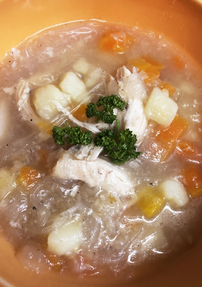 味わいコトコト♪タイ風チキンスープ♬-レシピのメイン写真
