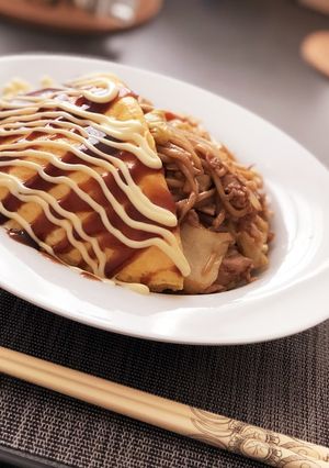 美味すぎる薄焼き玉子乗せ焼きそば☜-レシピのメイン写真