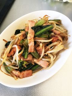 小松菜とベーコンともやしの中華炒め-レシピのメイン写真