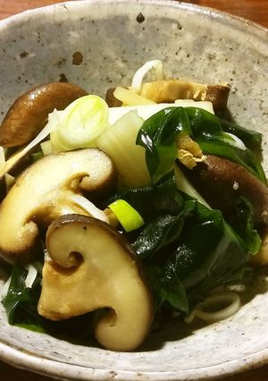 うど、椎茸、若布の炒め物-レシピのメイン写真