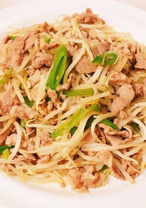 シャキシャキ食感！豚肉ともやしの中華炒め-レシピのメイン写真