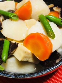 白だしで簡単♪里芋と高野豆腐の煮物♡-レシピのメイン写真