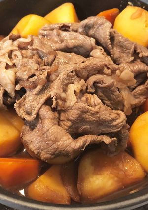 staubで肉じゃが-レシピのメイン写真