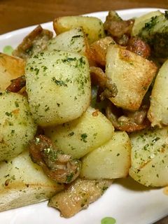 俺流!絶対に旨い…鶏皮のり塩ポテト-レシピのメイン写真