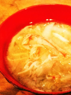 やわらか白菜とカニカマの味噌汁-レシピのメイン写真
