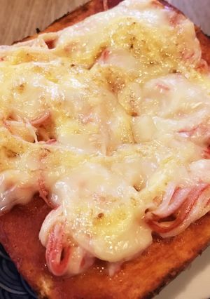 簡単！朝食にカニマヨトースト！-レシピのメイン写真