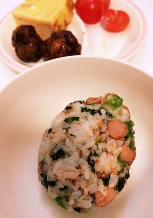 子供に野菜＊小松菜のおにぎり-レシピのメイン写真