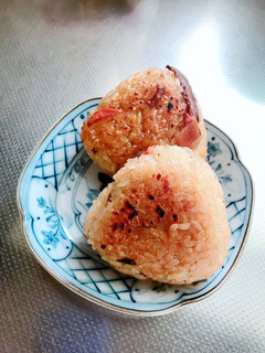 余った炊き込みご飯で♪焼きおにぎり-レシピのメイン写真