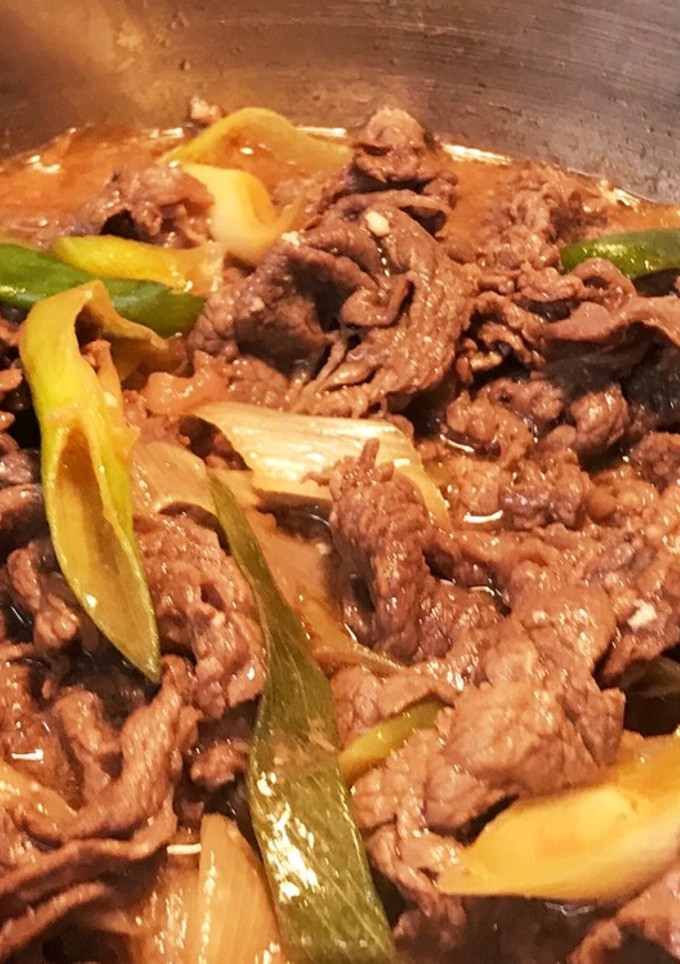 細切れ牛肉切り落とし牛肉で変わりすき焼き-レシピのメイン写真