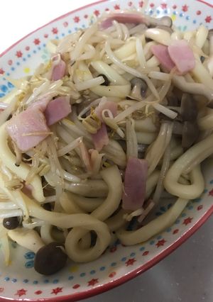 簡単!バターポン酢うどん-レシピのメイン写真