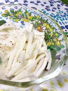 簡単一品♪あとひき大根サラダ-レシピのメイン写真