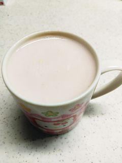 いちご味甘酒ラッシー☆甘酒苦手な方に♪-レシピのメイン写真