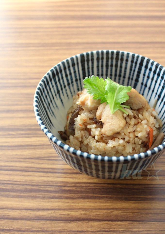 ［簡単 鶏 炊き込みご飯 具だくさん］-レシピのメイン写真
