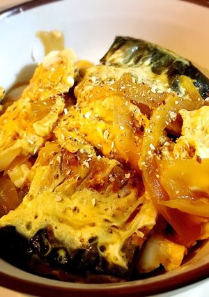 贅沢！うなぎの蒲焼きリメイクたまごとじ丼-レシピのメイン写真