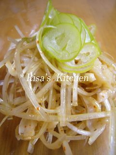 その皮捨てないで!鶏皮の中華風ネギ和え✿-レシピのメイン写真