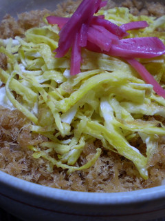 ツナ缶で作るそぼろ飯-レシピのメイン写真