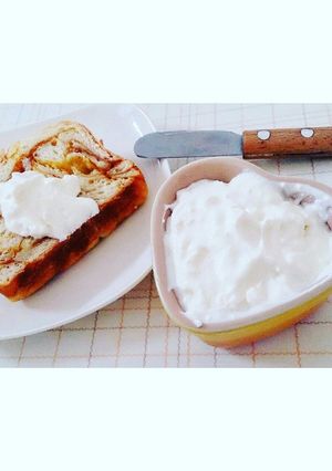必ず固まる【サワークリーム】-レシピのメイン写真