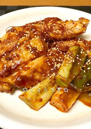 手羽中と長ネギのちょい辛ケチャップ焼き♪-レシピのメイン写真