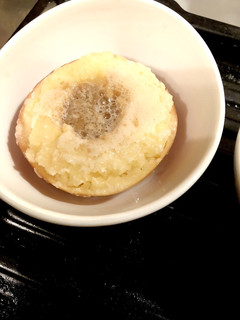 ゴマペーストを入れた焼きリンゴ-レシピのメイン写真