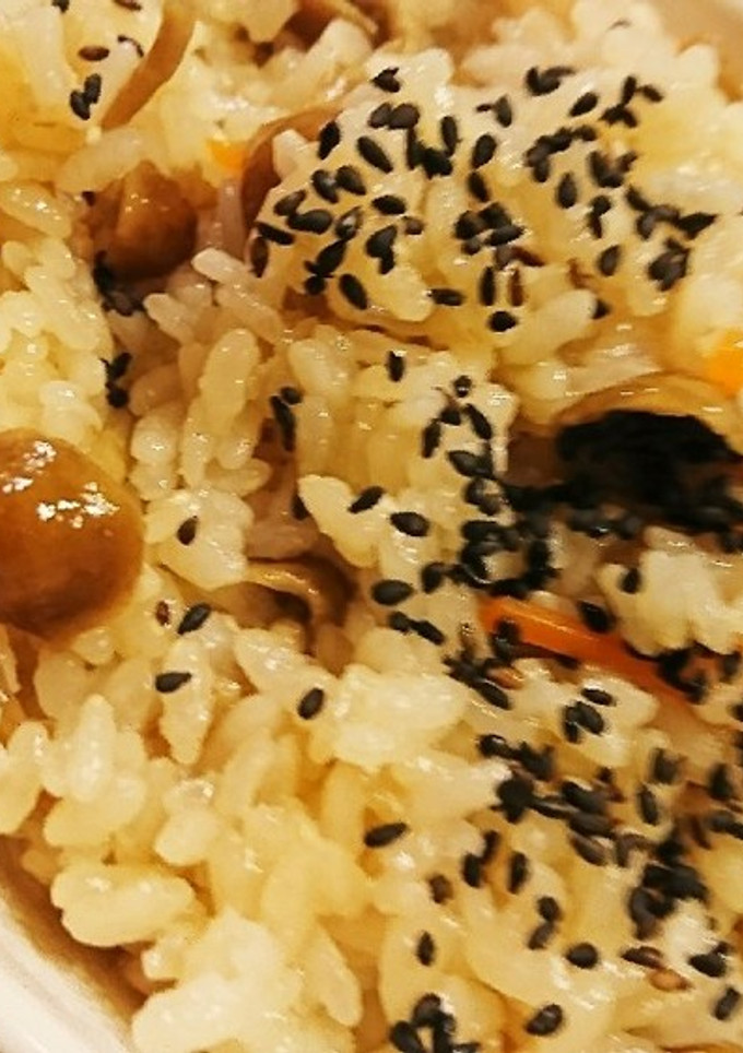 なめこの炊き込みご飯-レシピのメイン写真
