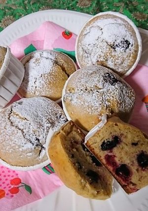 そのまんまカシスマフィン-レシピのメイン写真