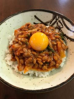簡単!キムチ納豆の卵かけご飯-レシピのメイン写真