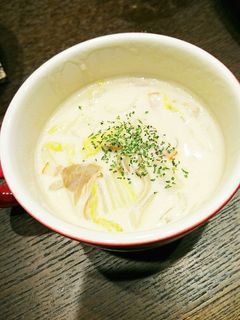 子供も喜ぶ*とろりん白菜のクリームスープ-レシピのメイン写真