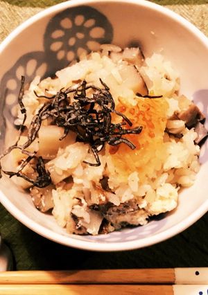 抵抗力UP↑ ゴロゴロ蓮根の炊き込みご飯-レシピのメイン写真