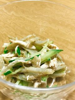 鶏ささみとごぼうきゅうりの胡麻ドレサラダ-レシピのメイン写真