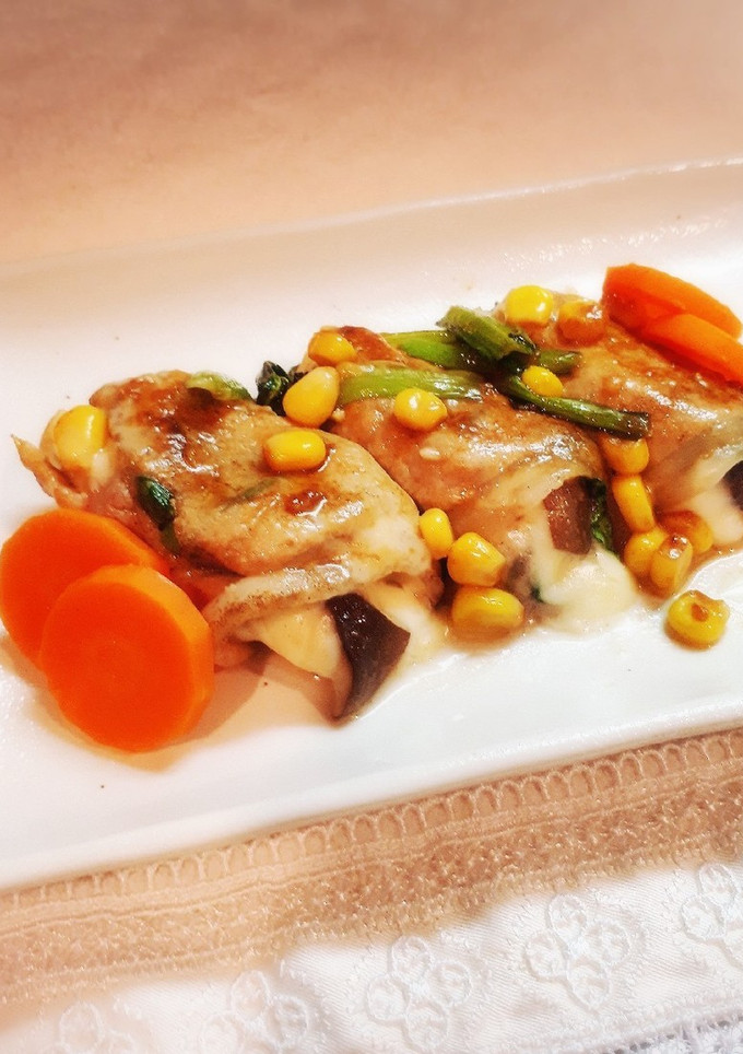 簡単♡豚肉ときのこのチーズ巻き♡-レシピのメイン写真