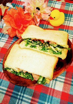 余ったハムと水菜のサンドイッチ-レシピのメイン写真